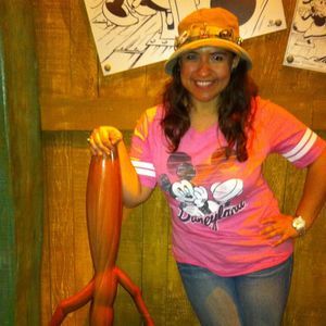 Meet your Posher, Elizabeth